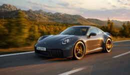 Birinci Hibrit “Porsche 911” Tanıtıldı: İşte Hayran Kalacağınız Özellikleri