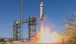 Jeff Bezos’un Uzay Şirketi Blue Origin, 2 Yıl Sonra Birinci Beşerli Misyonunu Gerçekleştirdi: 6 Turist, Muvaffakiyetle Uzaya Çıktı!
