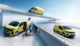 Opel, Yeni Kuşak Hafif Ticari Araçlarını Türkiye’de Satışa Sundu: İşte Fiyatları!