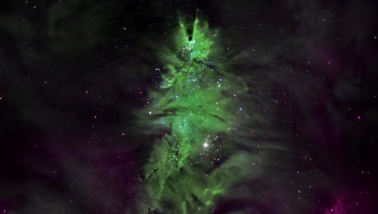  Samanyolu’nda gizemli Noel ağacı keşfedildi!