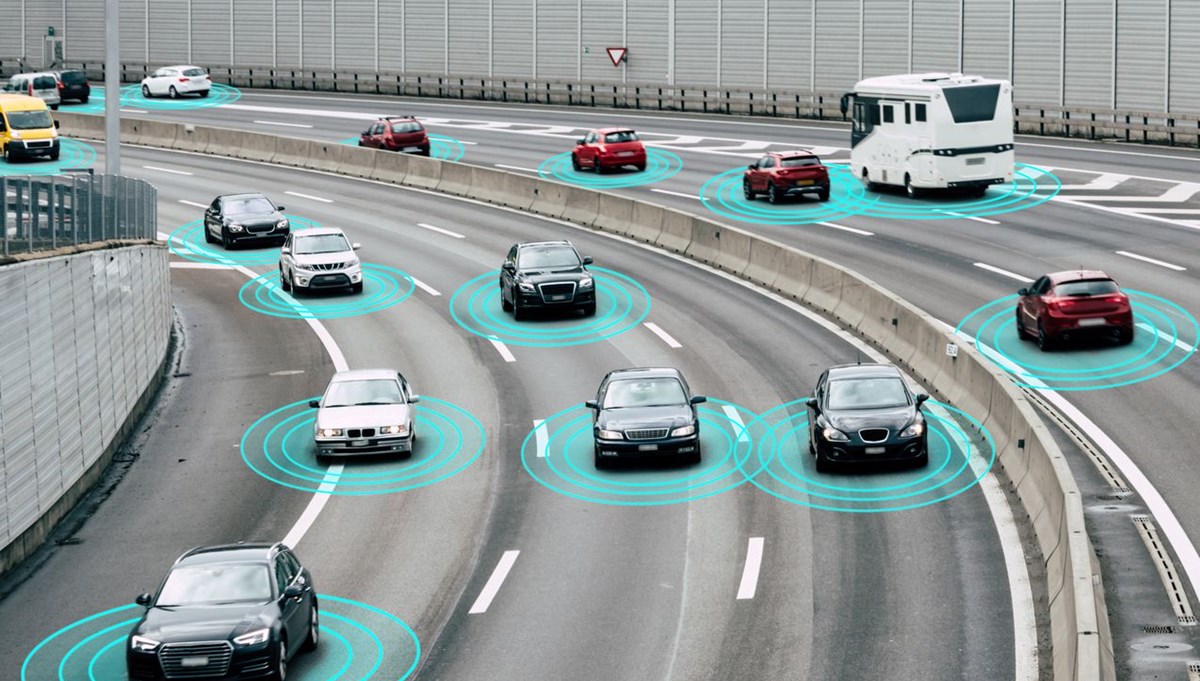 Sürücüsüz taksi uygulaması hayata geçiyor