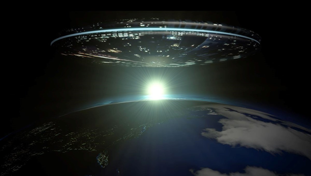 FBI’ın inkar ettiği dev sır: “ABD, uzaylı bir ırkla iletişime geçti”