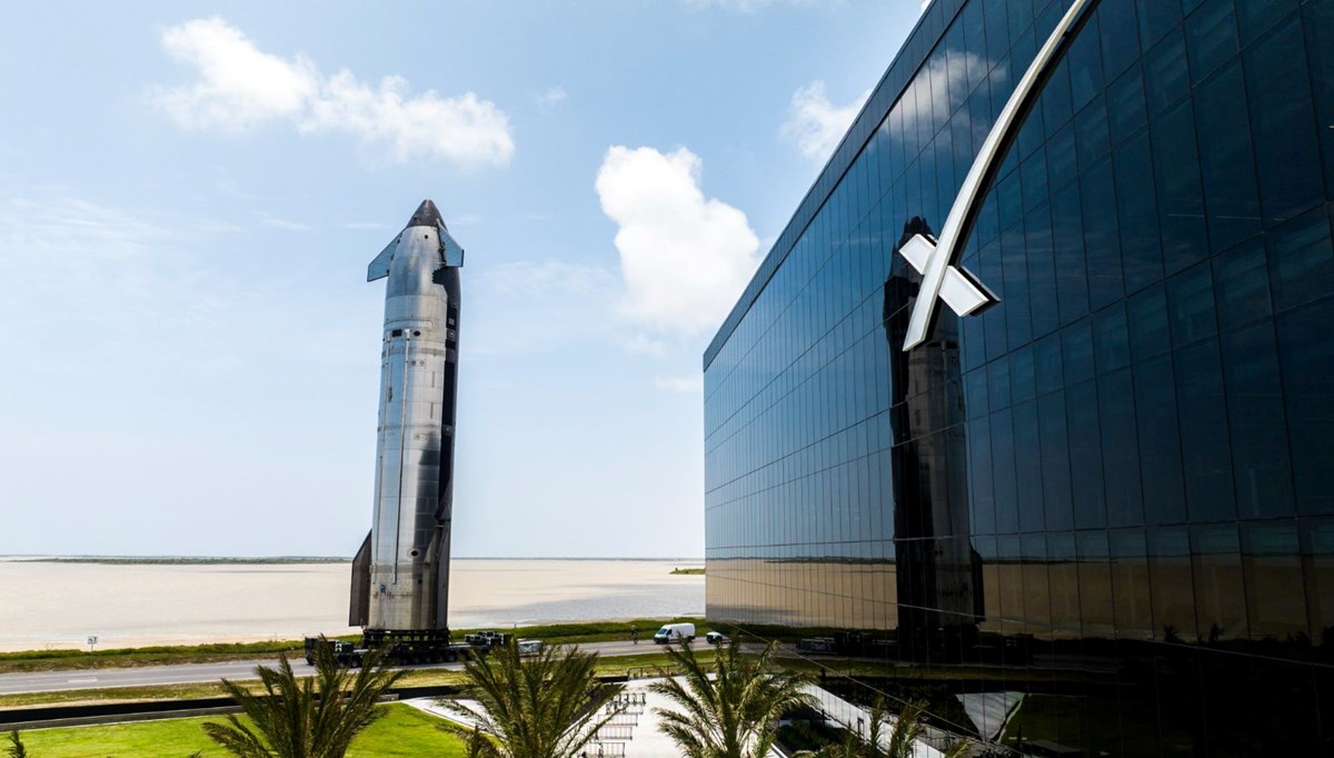 Musk, Mars’tan vazgeçmiyor: Kızıl Gezegen’e ilk adım 2029’da olabilir