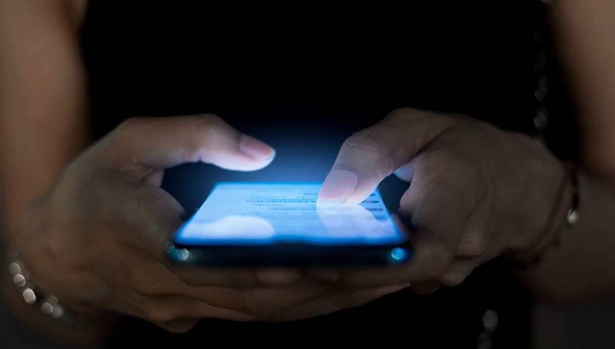 Çin devi rekor kırdı: Şarjı en uzun süre giden akıllı telefonlar belli oldu