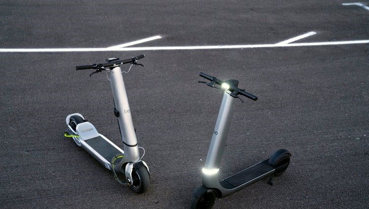 Elektrikli scooter’da devrim: O kadar hızlı ki trafiğe çıkması yasak!