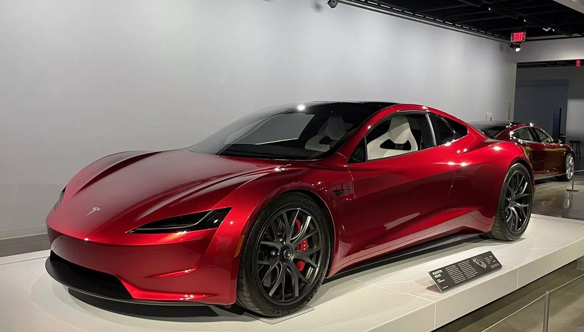 Elon Musk’tan heyecan yaratan Tesla duyurusu: “En epik gösteri olacak”