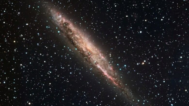 Fizikçilerden sıra dışı çalışma: Evren bir simülasyon olamaz