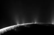 Enceladus’ta yaşanabilir mi? NASA’dan günün fotoğrafı