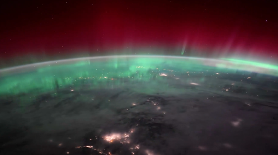 NASA astronotu, Kuzey Işıkları’nın şovunu uzaydan görüntüledi